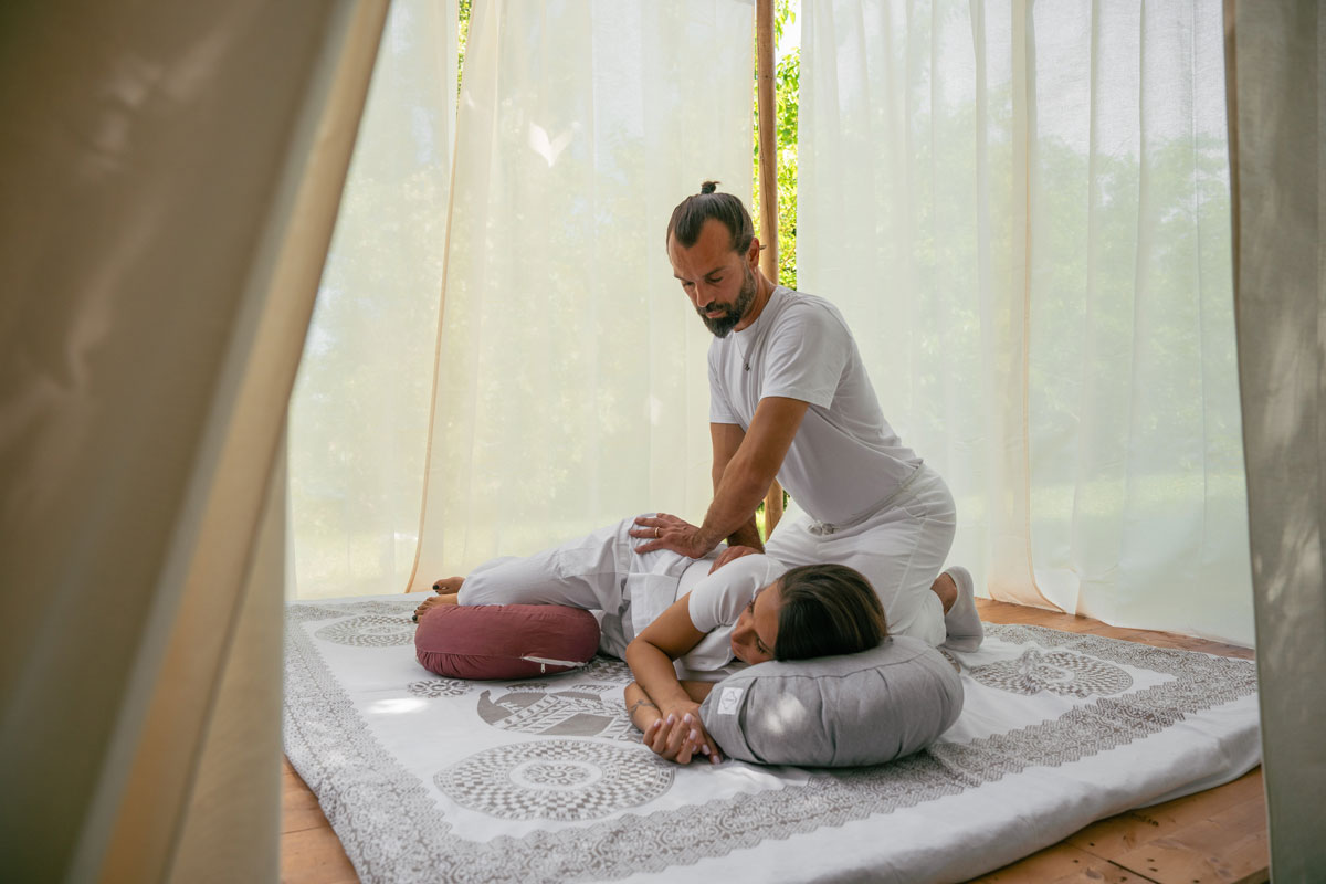 servizio massaggi resort le case macerata